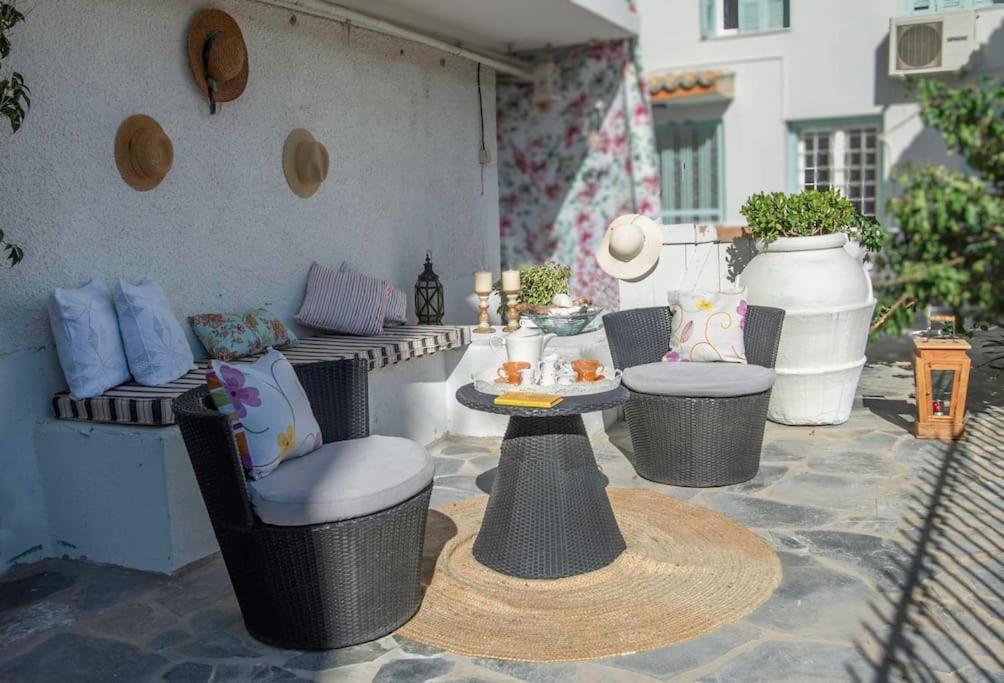 Ellie'S Vintage House Apartment Galaxidi Bagian luar foto